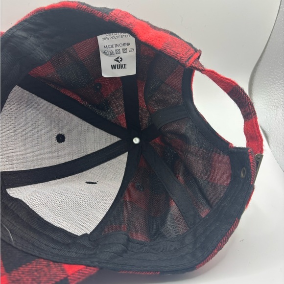 Wuke “Elmer Fudd” Red and Black Checkered Men’s Cap - Picture 6 of 7